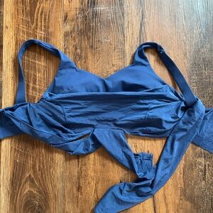 POPFLEX Navy Blue Sports Bra with mesh overlay